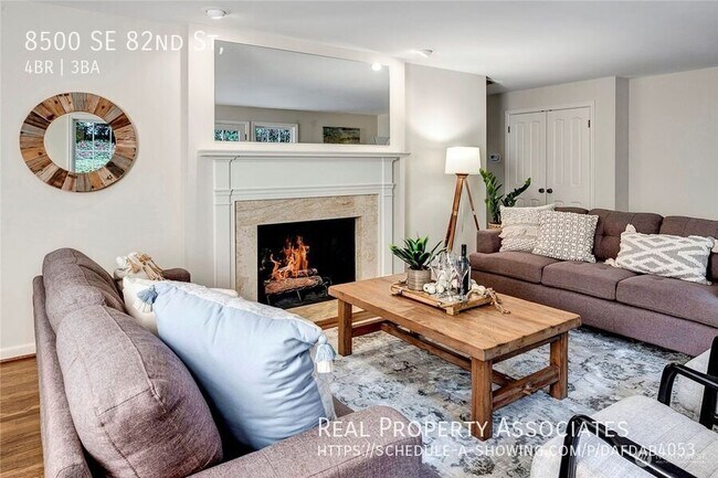 Building Photo - 8500 SE 82nd St