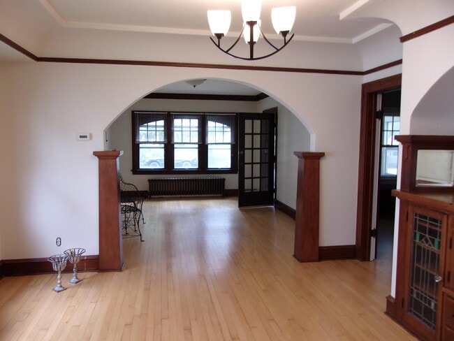 Building Photo - 3748 E Armour Ave