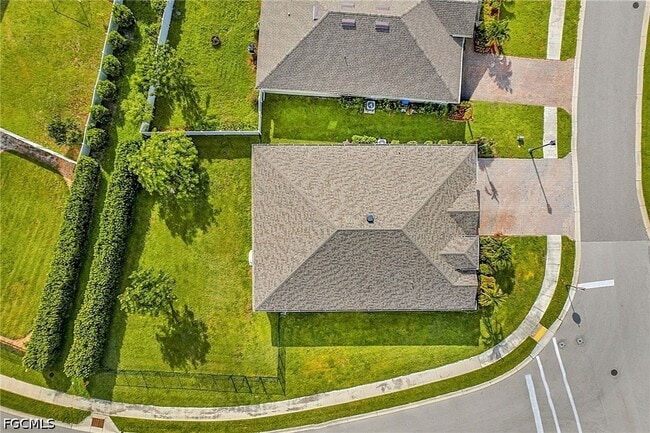 Building Photo - 3391 Acapulco Cir