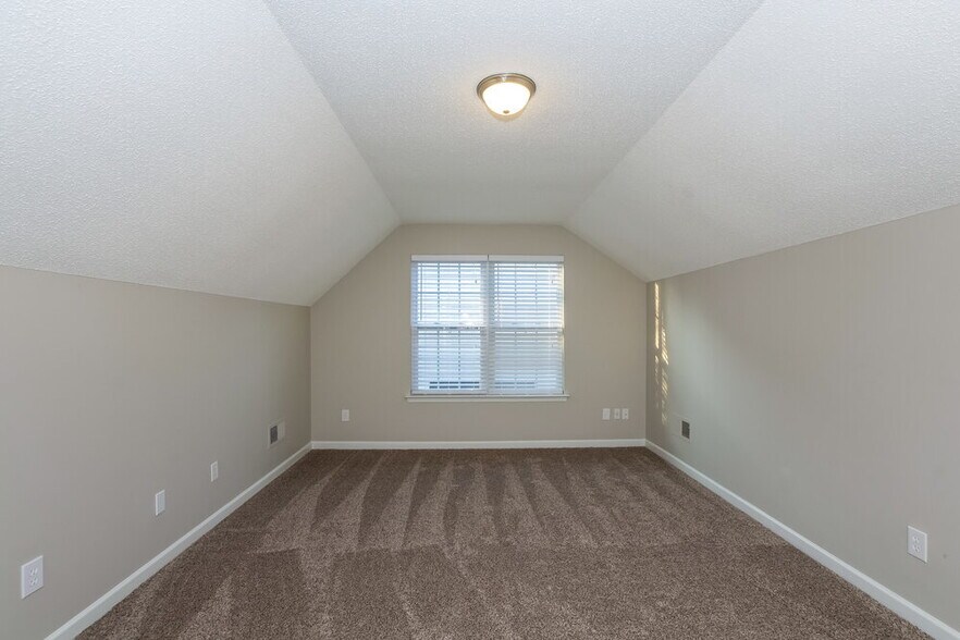 Building Photo - 15148 Leslie Brooke Rd