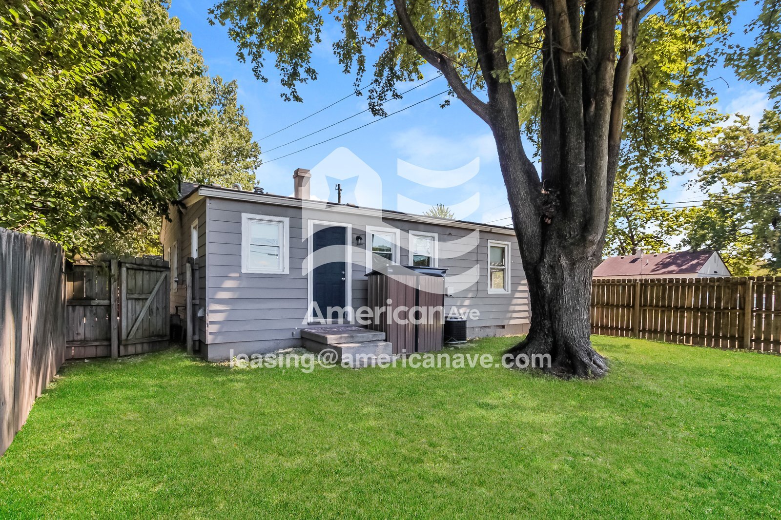 Building Photo - 1411 Francis Dr