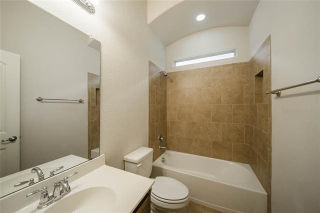 Building Photo - 2808 Frontier Dr