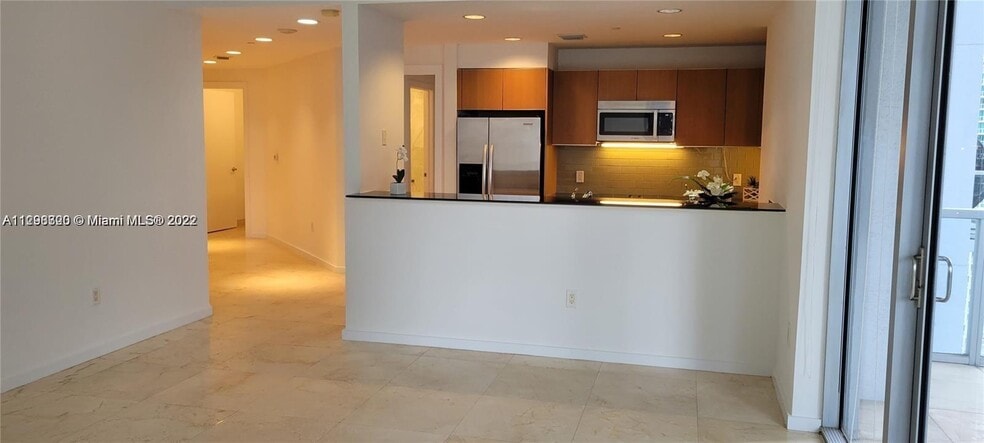 Primary Photo - 1050 Brickell Ave