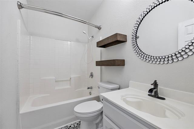 Building Photo - 2709 Mountain Lion Dr