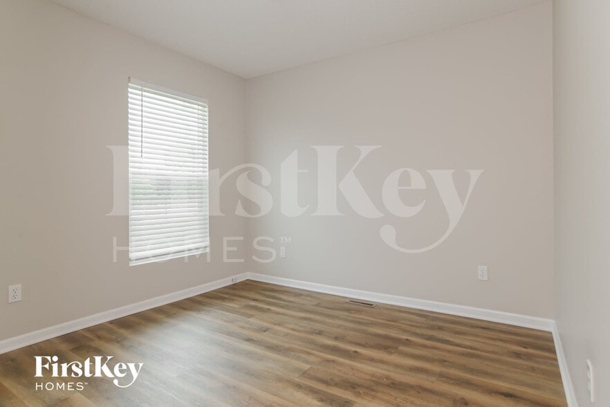 Building Photo - 1606 NW 55th Terrace