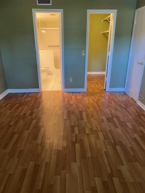 Building Photo - 3823 N Oak Dr