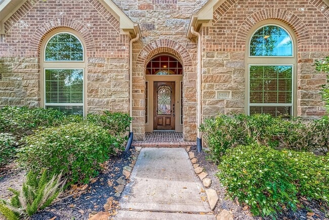 Building Photo - 5810 Emmit Creek Ln