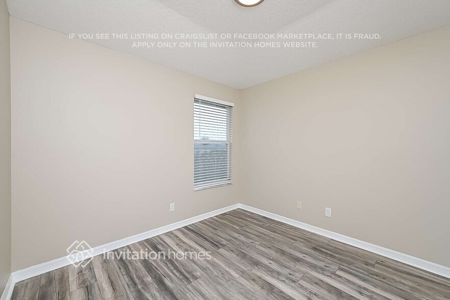 Building Photo - 3739 Dogtrot St