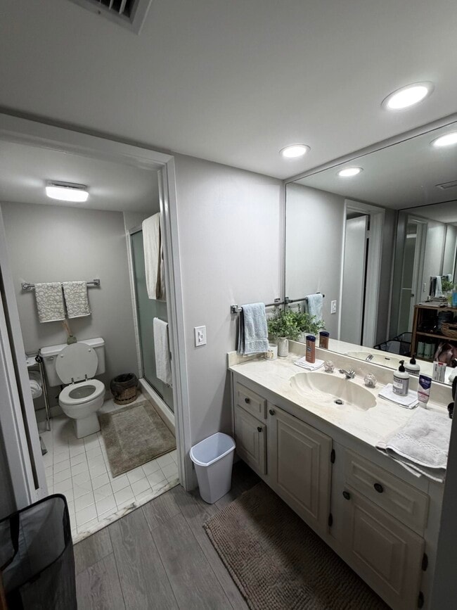 Building Photo - 2613 Nassau Bend