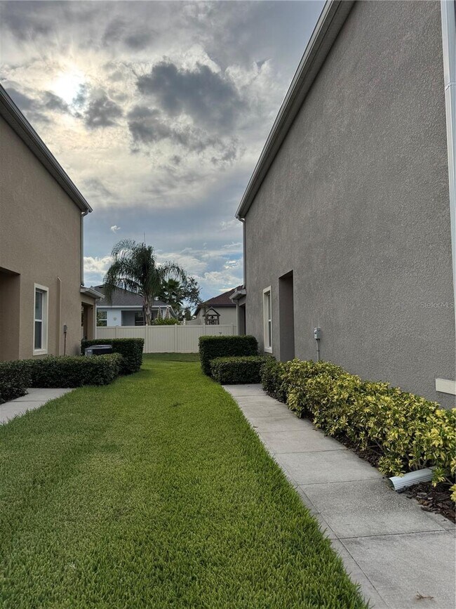 Building Photo - 12400 Bowes Branch Rd