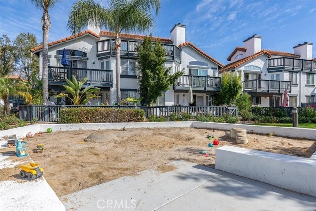 Building Photo - 37 Lobelia