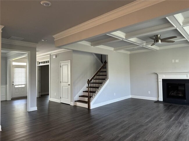 Building Photo - 4671 Silver Oak Dr