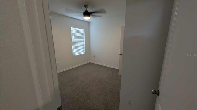 Building Photo - 33436 Country House Dr