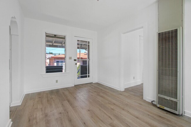 Building Photo - 3034 Fairmount St