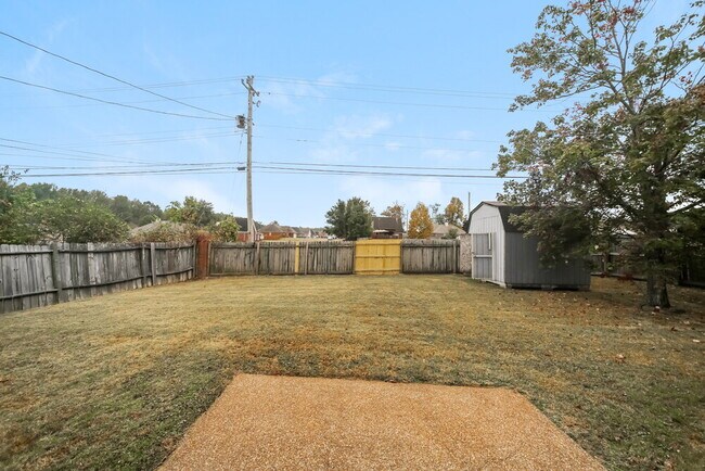 Building Photo - 5637 Morning Flower Dr