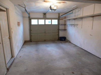 Building Photo - 16 Rollins Ct