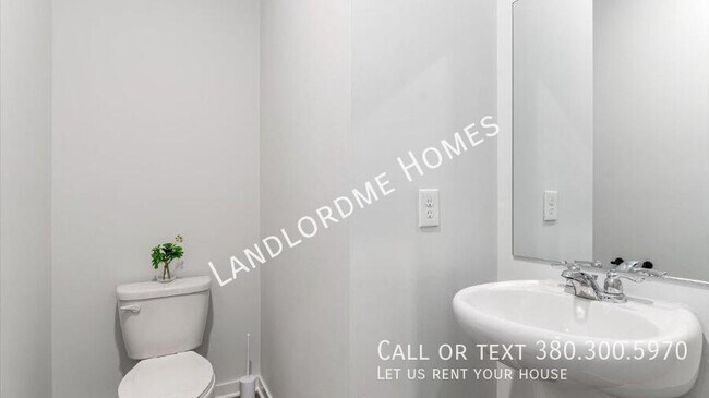 Building Photo - 163 Badger Pass