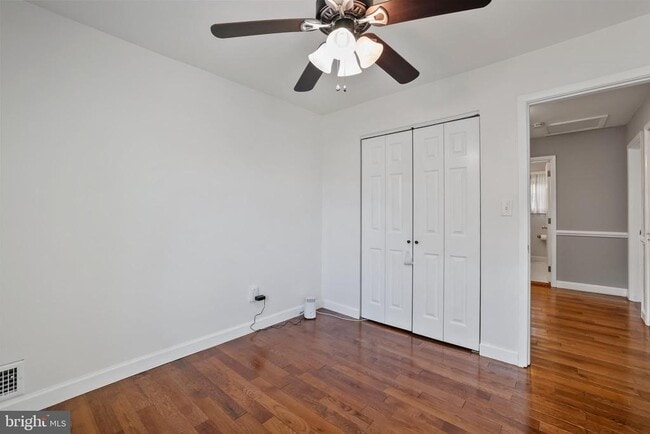 Building Photo - 10802 Blossom Ln