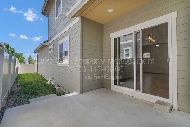 Building Photo - 3768 E Bogie Dr