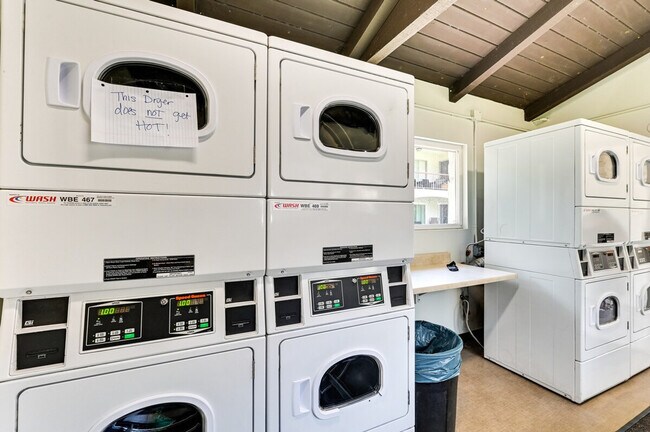 Building Photo - 6059 Rancho Mission Rd