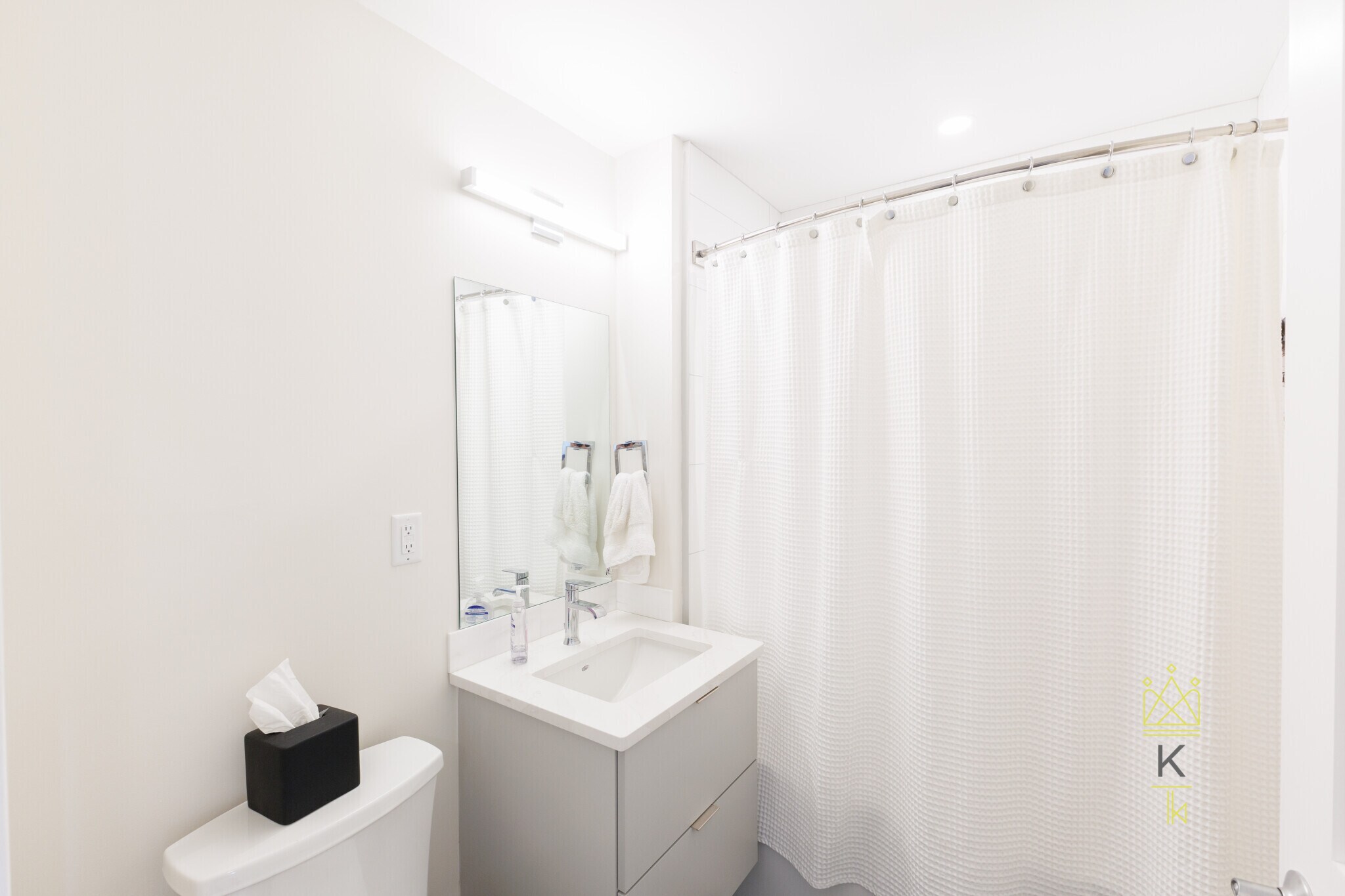 Building Photo - 460 Washington St