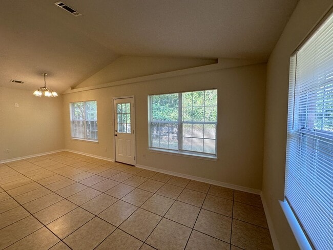 Building Photo - Updated 3 bedroom 2 bath brick home located in the Cottages at Marcus Lake!