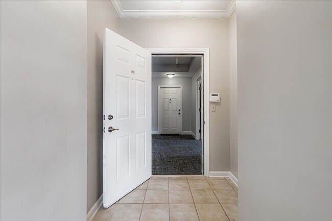 Building Photo - 721 Litty Ct