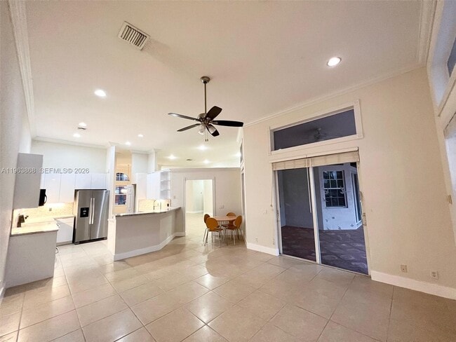 Building Photo - 1210 Leeward Way