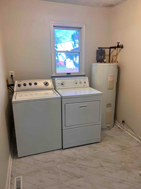 Building Photo - 39564 Potomac Ave