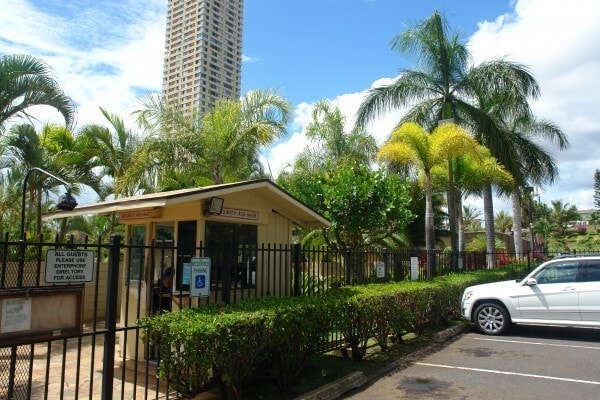 Building Photo - Studio unit at Century Park Plaza