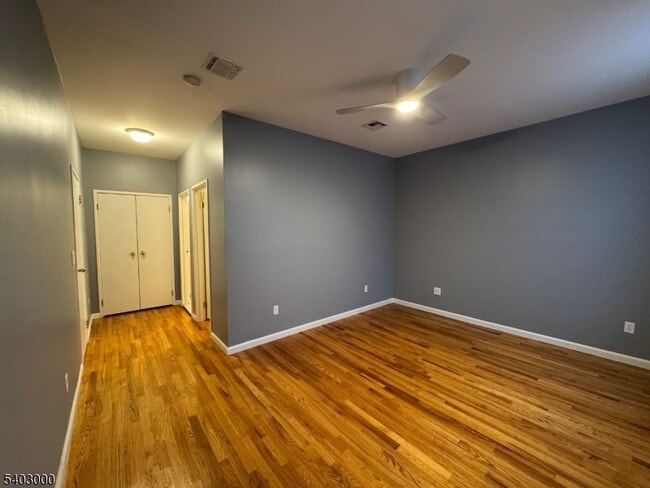 Building Photo - 610 Devon St