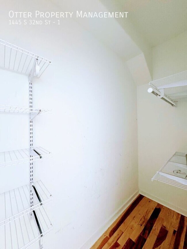 Building Photo - 1445 S 32nd St