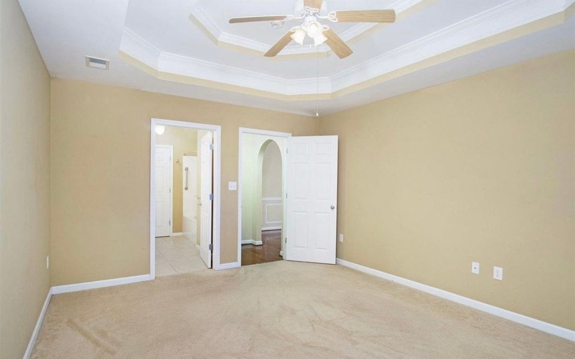 Building Photo - 121 Hayesbury Ct