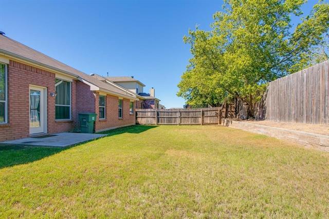 Building Photo - 4925 Carrotwood Dr