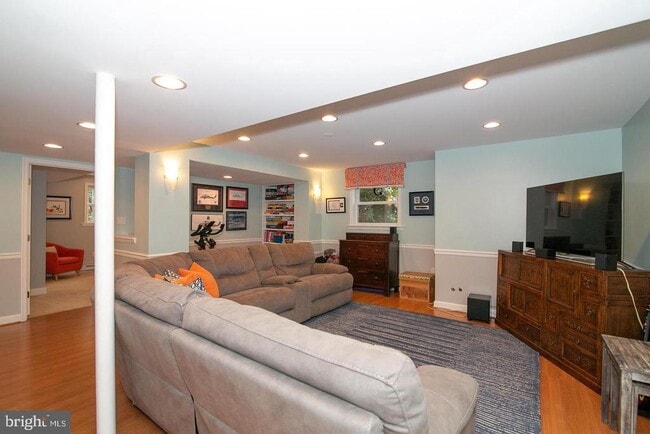 Building Photo - 8411 Morey Ln