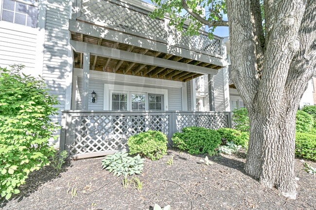 Building Photo - 3021 Stratford Ct