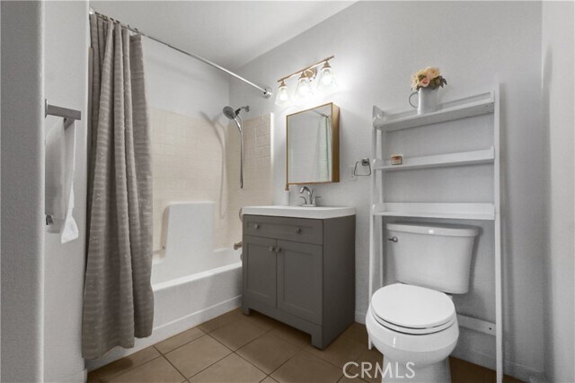 Building Photo - 580 W Main St