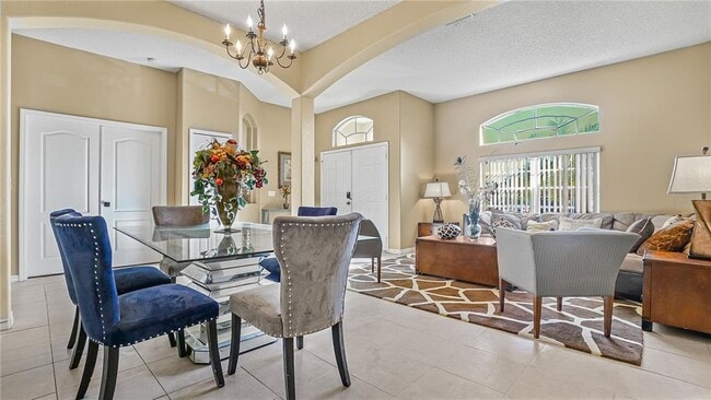 Building Photo - 820 Westbrook Terrace