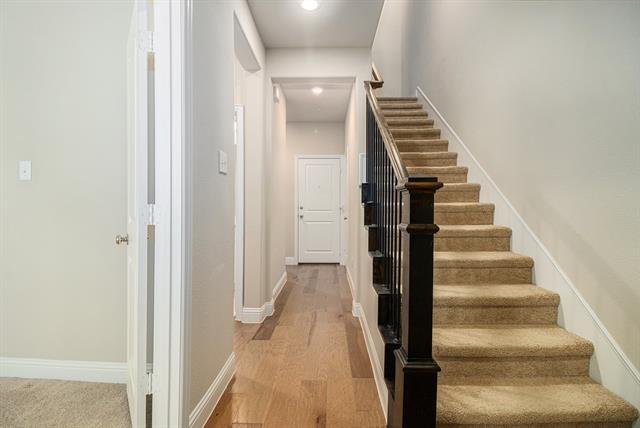 Building Photo - 315 Ferndale St