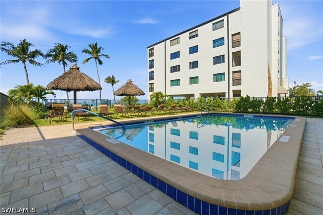 Building Photo - 4450 Estero Blvd