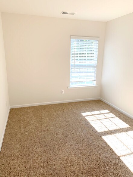 Bedroom 3 - 6115 Guildford Hill Ln
