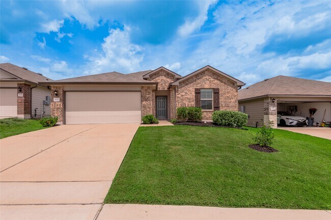 Building Photo - 117 Rockbridge Dr