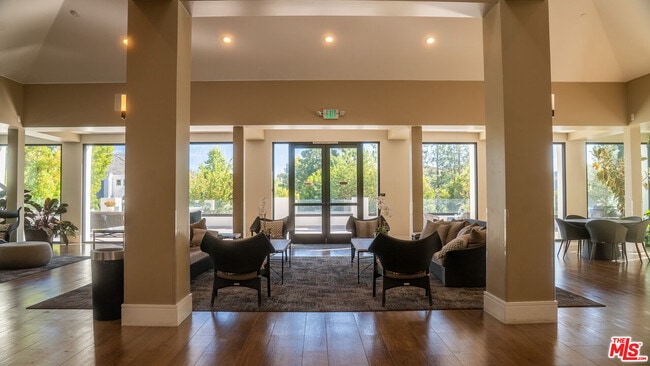 Building Photo - 2509 Cardigan Ct