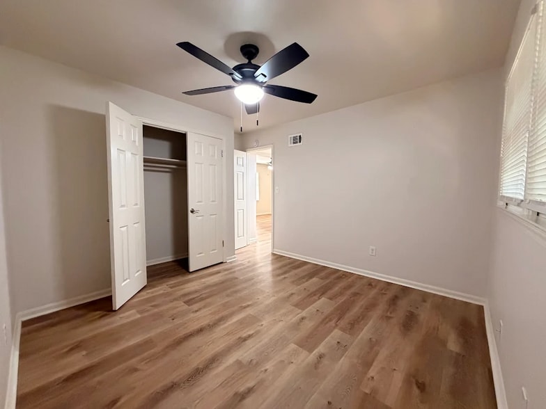 Building Photo - 1329 Watts Rd