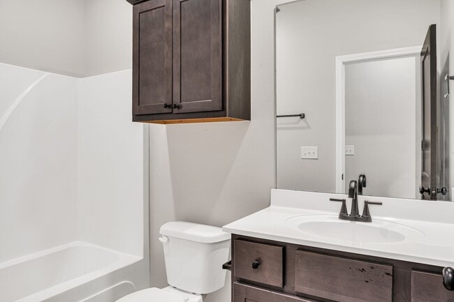 Building Photo - 1613 Timber Ridge Dr