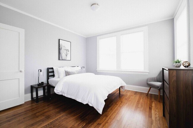 Building Photo - 3181 Norman Bridge Rd