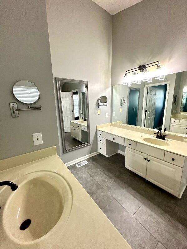 Building Photo - 142 Braxton Park Ln