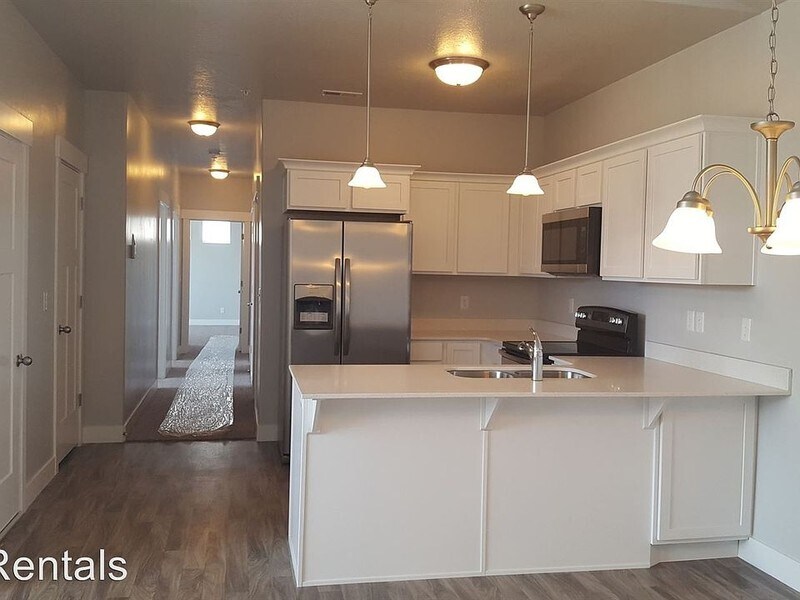 Building Photo - 13233 Andros Ln