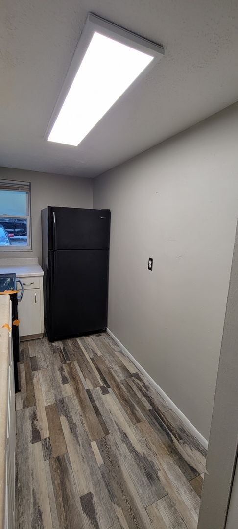 Building Photo - 2 BEDROOM 1 BATH DUPLEX CLOSE TO USF AND BUSCH GARDENS