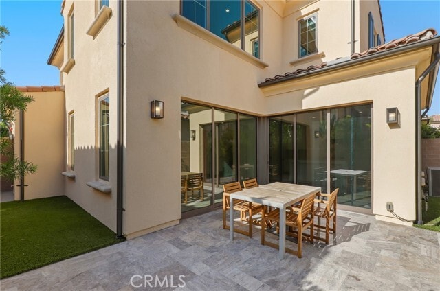 Building Photo - 148 Villa Rdg
